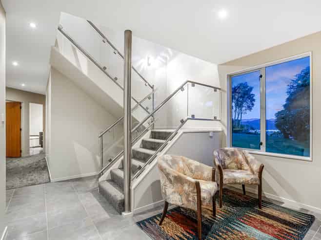 73 Viewmont Drive, Harbour View