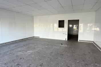 HOSPITALITY ON ROSEBANK ROAD
