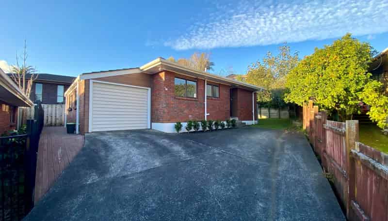 2/17 Birman Close, Half Moon Bay