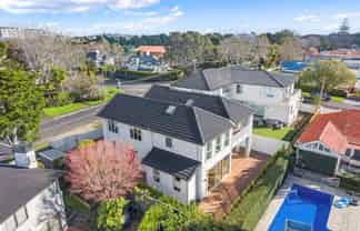 19 Korau Road, Greenlane