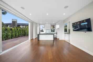 19 Korau Road, Greenlane