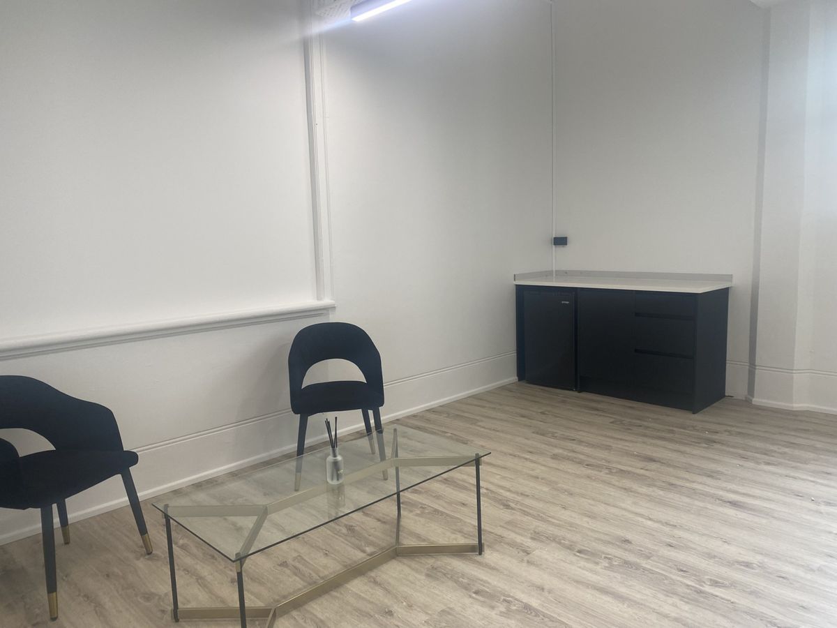 Charming Workspace + Turn-Key Options - Widok 3