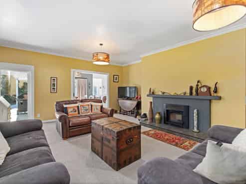 41 Miro Street, Lansdowne