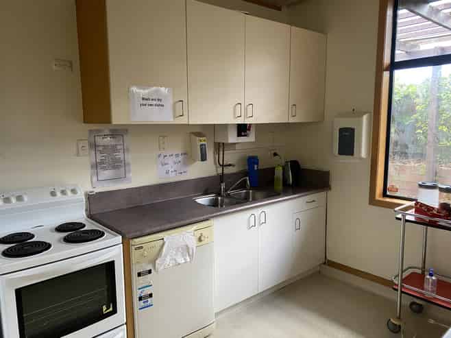 Strategic Office & Consulting Space – For Lease