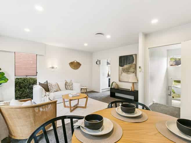 15B Caesars Place, Churton Park