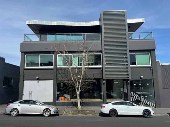Modern Grey Lynn Office
