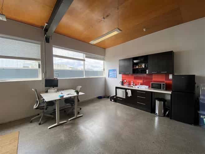 Modern Grey Lynn Office