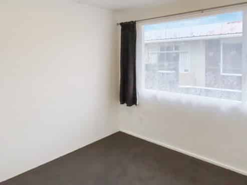 2/30B Awamutu Grove, Waiwhetu