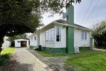 82 McAnnelley Street, Manurewa East