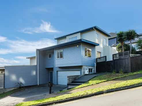 9 Paremata Drive, Paremata