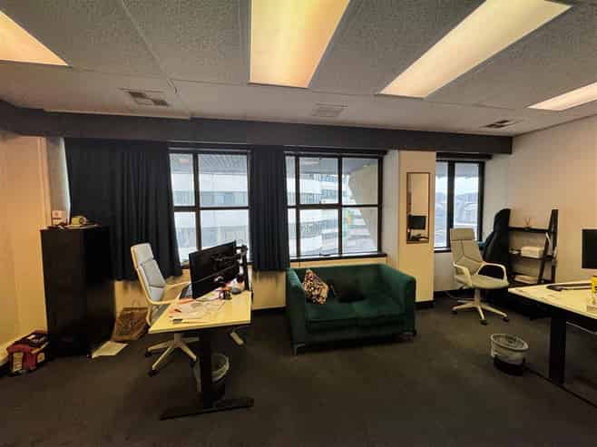 CBD Office Floor | Multiple Offices