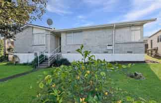 2 Meadows Lane, Huntly