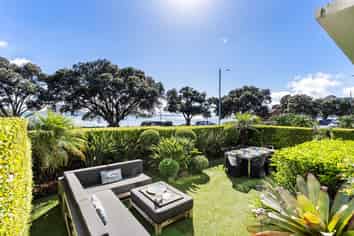 1/245 Tamaki Drive, Kohimarama