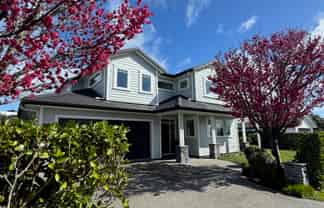 10 Portofino Point, Karaka