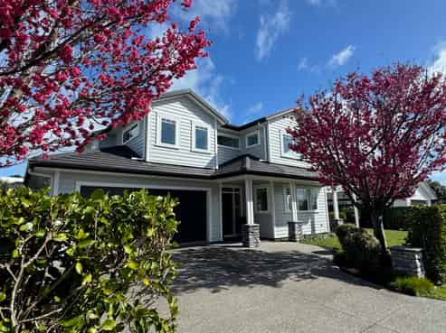 10 Portofino Point, Karaka