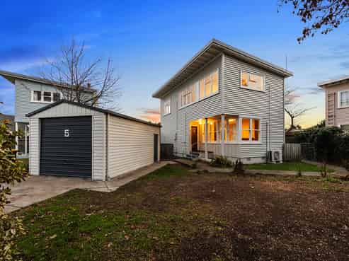 5 Belfield Street, Dallington