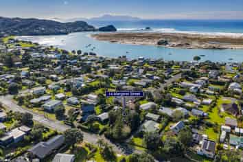 14 Margaret Street, Mangawhai Heads