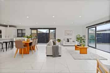 6 Squire Avenue, Chartwell