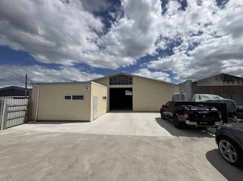 Refurbished Gem in Onekawa