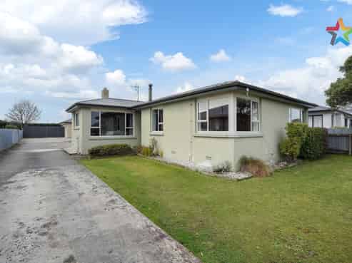 329 Racecourse Road, Waverley