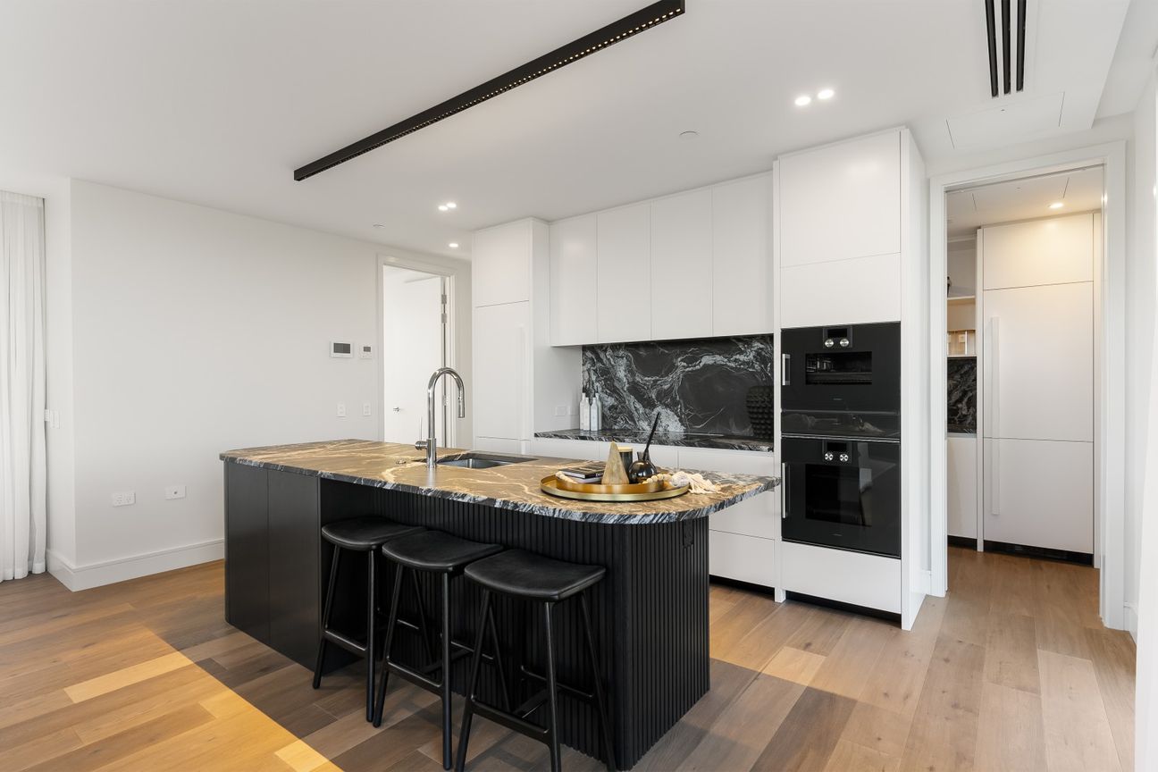 Rare Remuera Penthouse – Secure Now! - Więcej