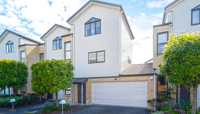 35/172 Mcleod Road, Te Atatu South