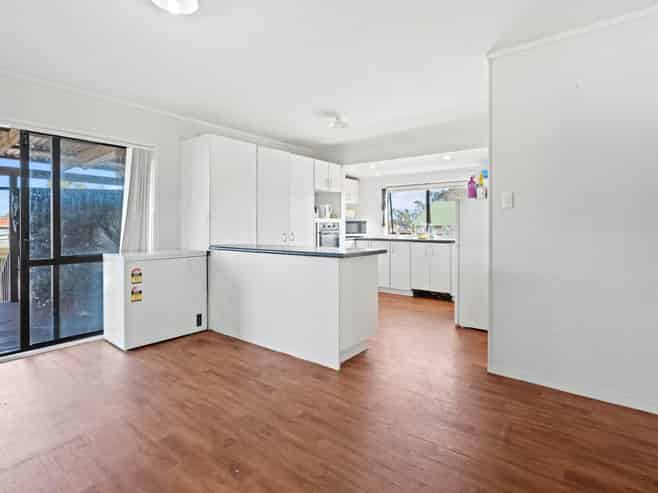 7 Caserta Place, Clover Park