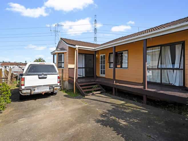 7 Caserta Place, Clover Park