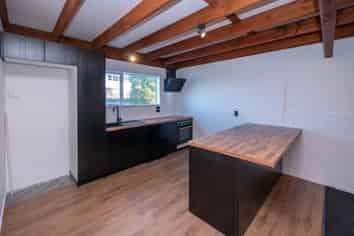 263A Ravensbourne Road, Ravensbourne
