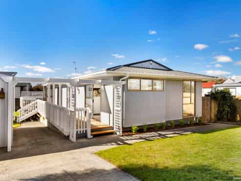 41 Hooper Avenue, Pukekohe