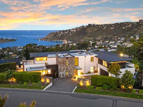 101 Glenstrae Road, Redcliffs