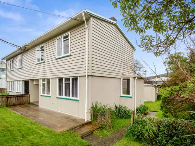 30 Roberts Street, Tawa