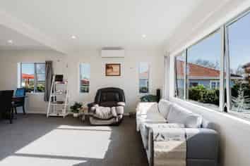120 Clarkin Road, Fairfield