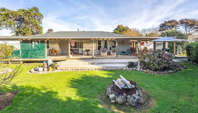30 Convent Road, Otaki