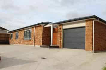 10C McLennan Road, Mount Wellington