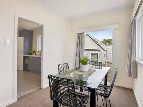 199 Hillsborough Road, Hillsborough
