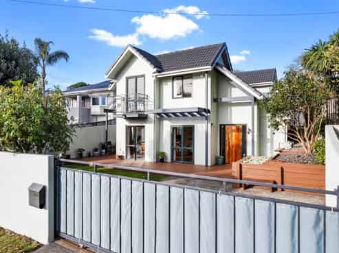 262A St Andrews Road, Epsom