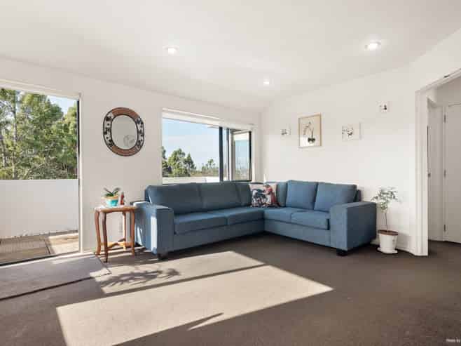 6/12 Wernham Place, Northcote