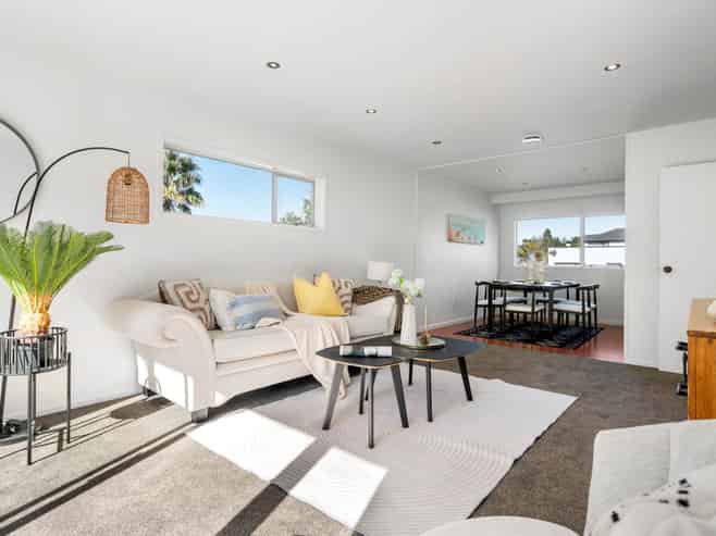 128 Oaktree Avenue, Browns Bay