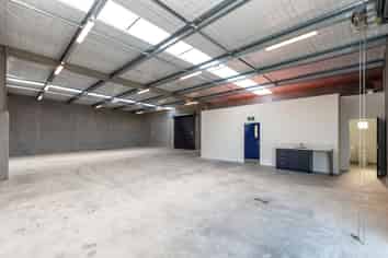 New Unit with Secure Yard