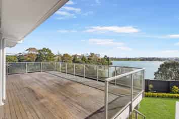 3/36 Church Crescent, Panmure