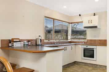 3 Balmoral Drive, Hilltop