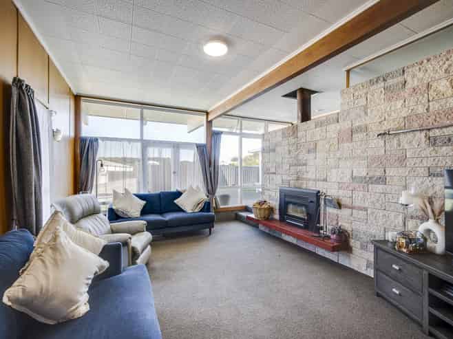 24 Windsor Terrace, Taradale