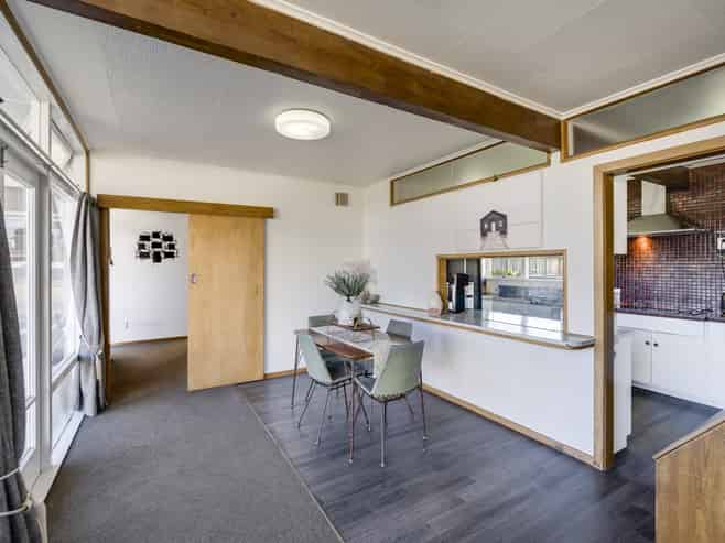 24 Windsor Terrace, Taradale