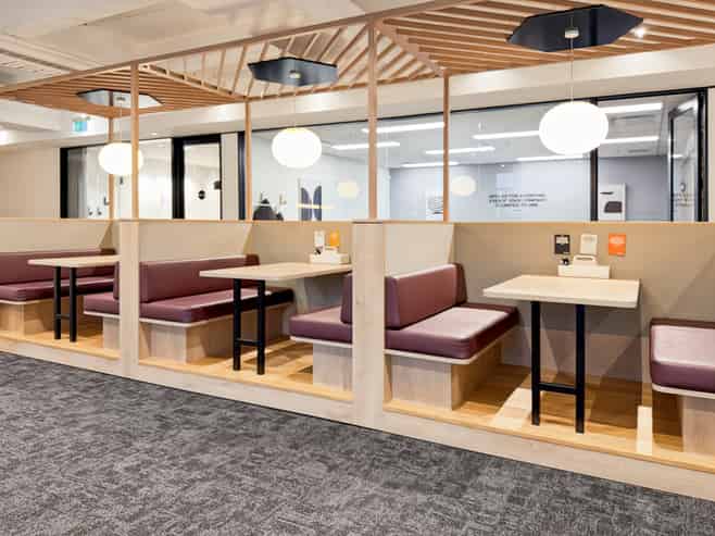 Office space for 3 in Spaces 86 Customhouse Quay 
