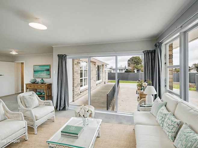 1 James Foley Avenue, Pirimai