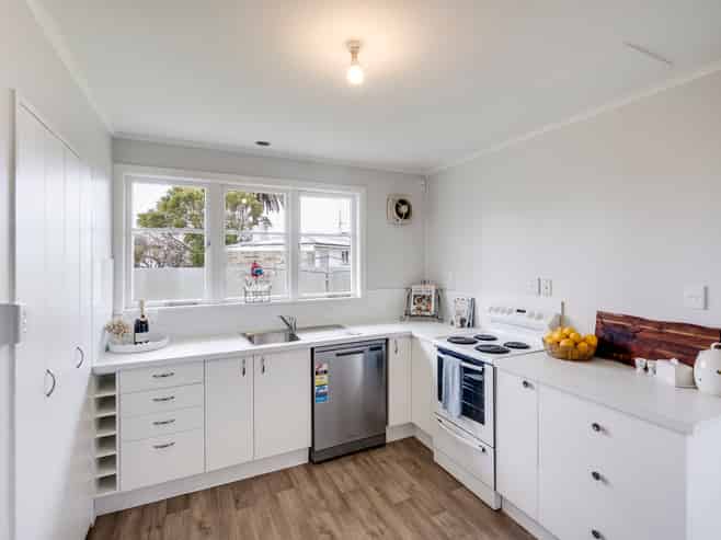 1 James Foley Avenue, Pirimai