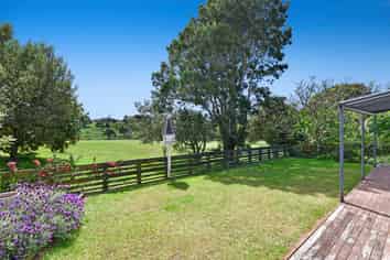 4 Tiller Court, Gulf Harbour