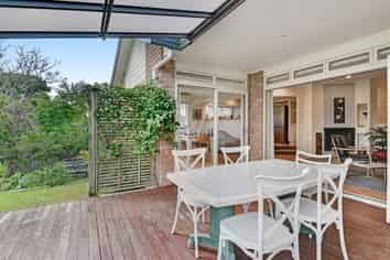 4 Tiller Court, Gulf Harbour