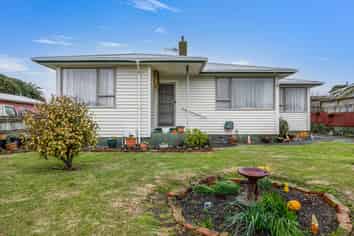 14 Tainui Street, Castlecliff